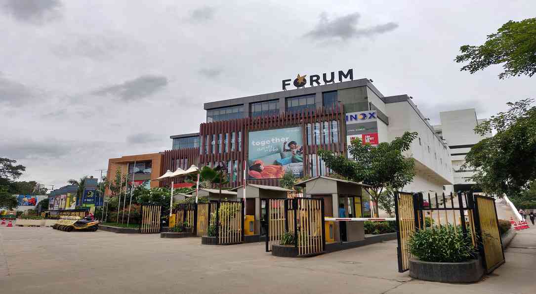 Inox-Forum Mall - 1 KM