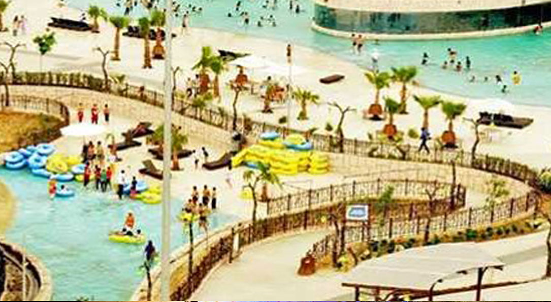 Oysters Beach Water Park– 7 KM