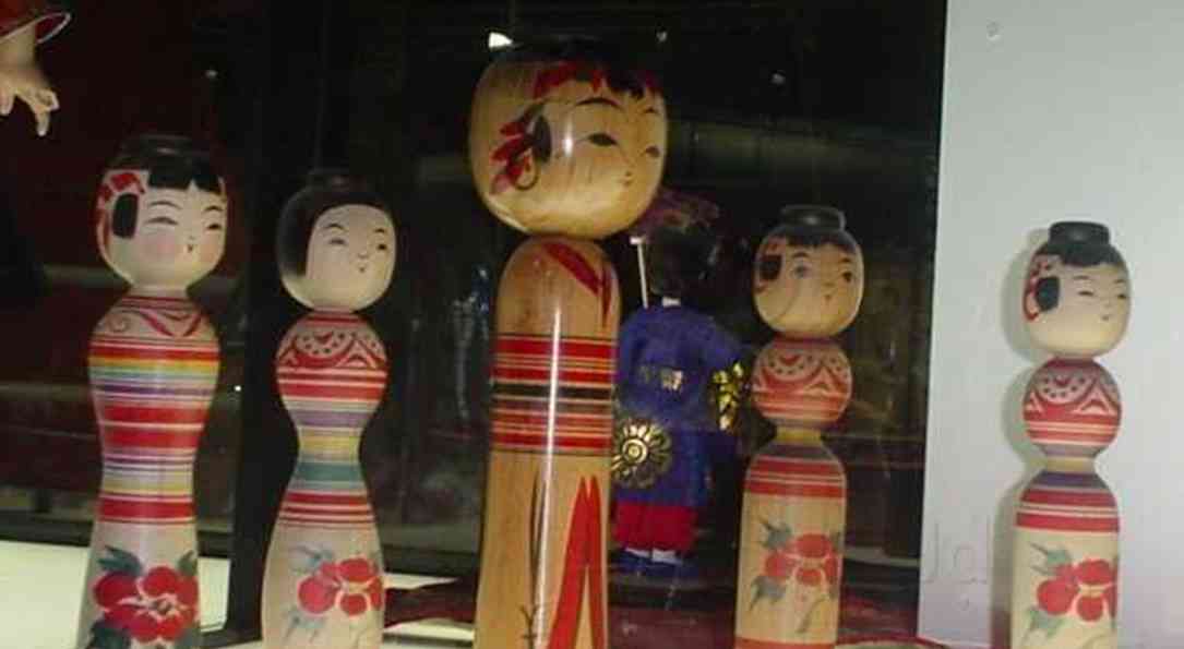 Rotary Dolls Museum - 6 KM