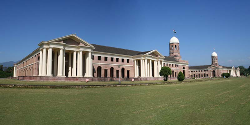 FOREST RESEARCH INSTITUTE :- 7.5 Kms